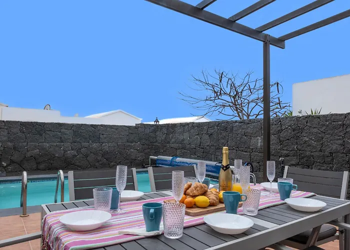 Casa Rosa Playa Blanca